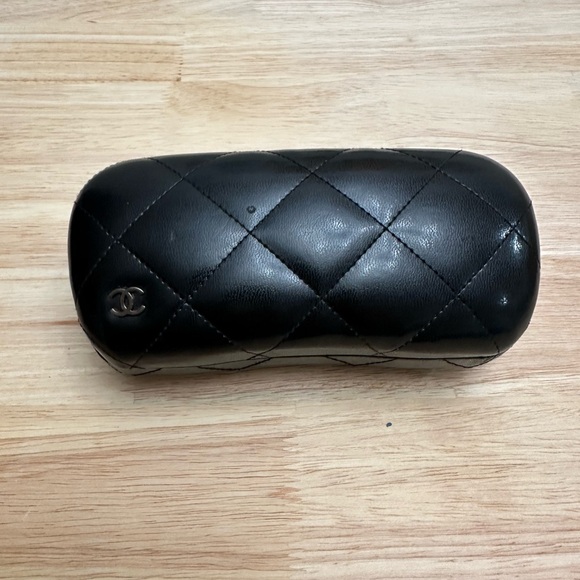 Pilot Aviator CHANEL Sunglasses 4228-Q - Picture 10 of 11